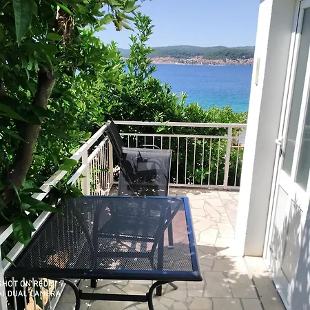 Apartman By The Sea - Perna, Peljesac - 4544 Kučište