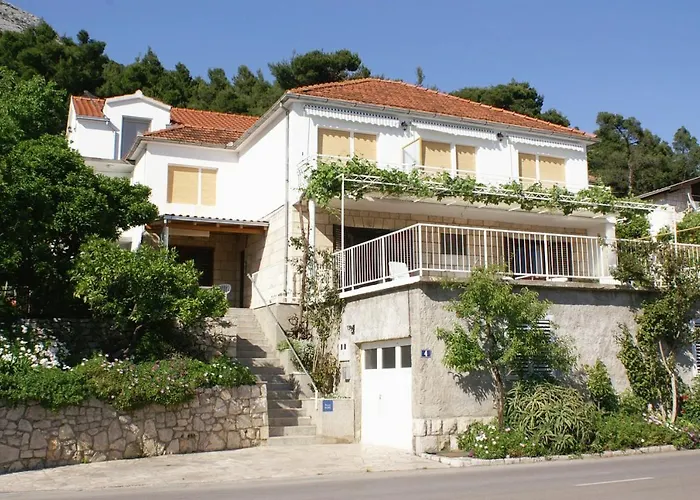 By The Sea - Perna, Peljesac - 4544 *